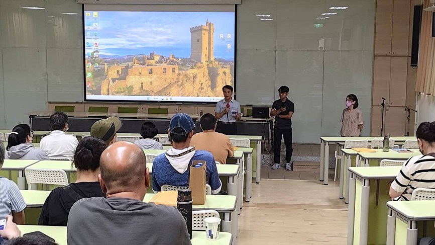 lpgc_edu_115_1.jpg